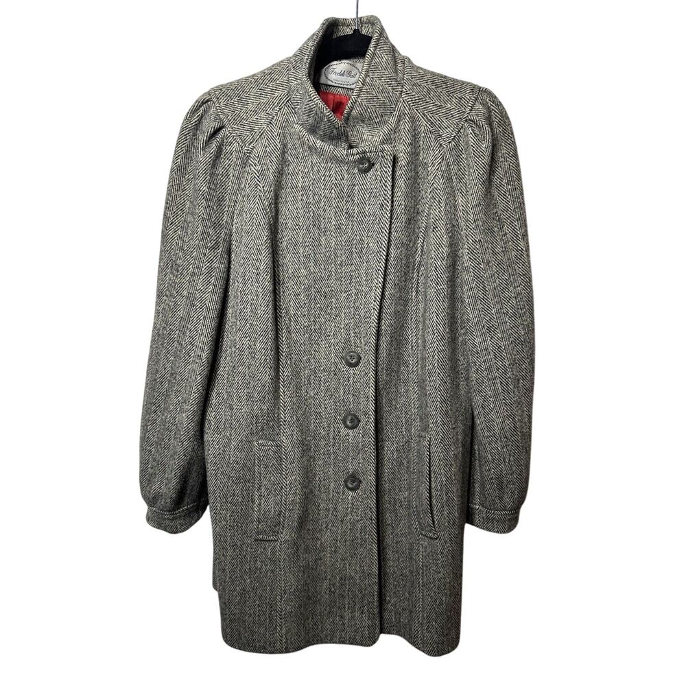 VINTAGE Freddi GailWool Coat Classic Black/White Chevron Women’s Size Medium?